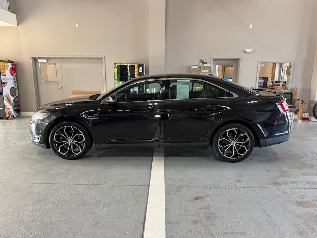 2015 FORD Taurus