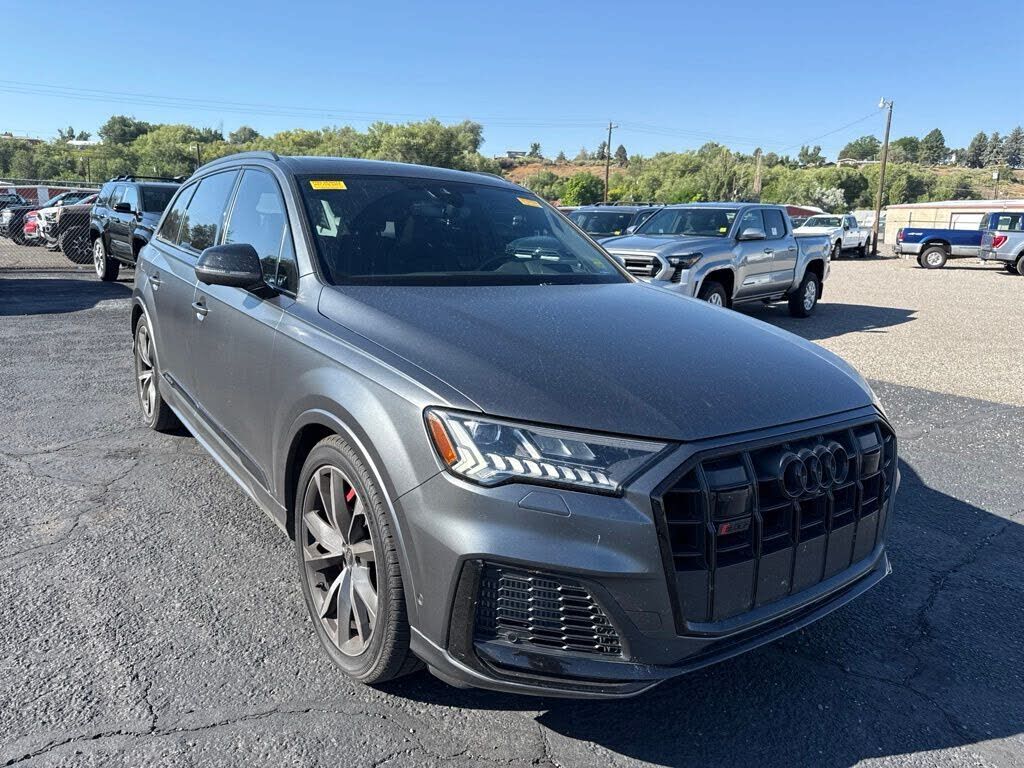 2023 AUDI SQ7