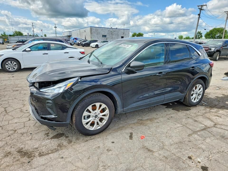 2024 FORD Escape