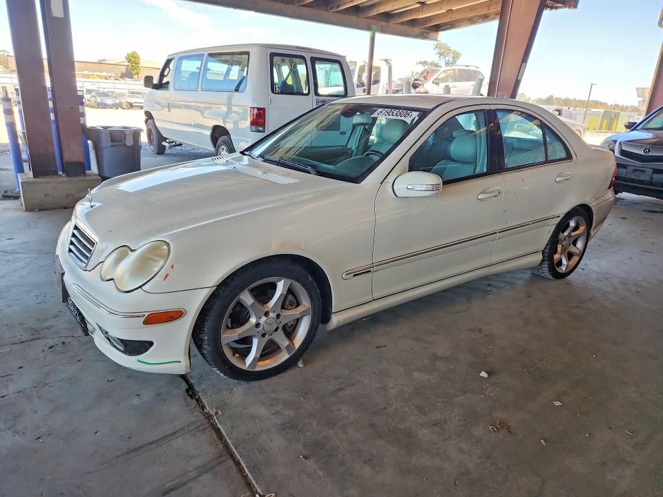 2007 MERCEDES-BENZ C-Class