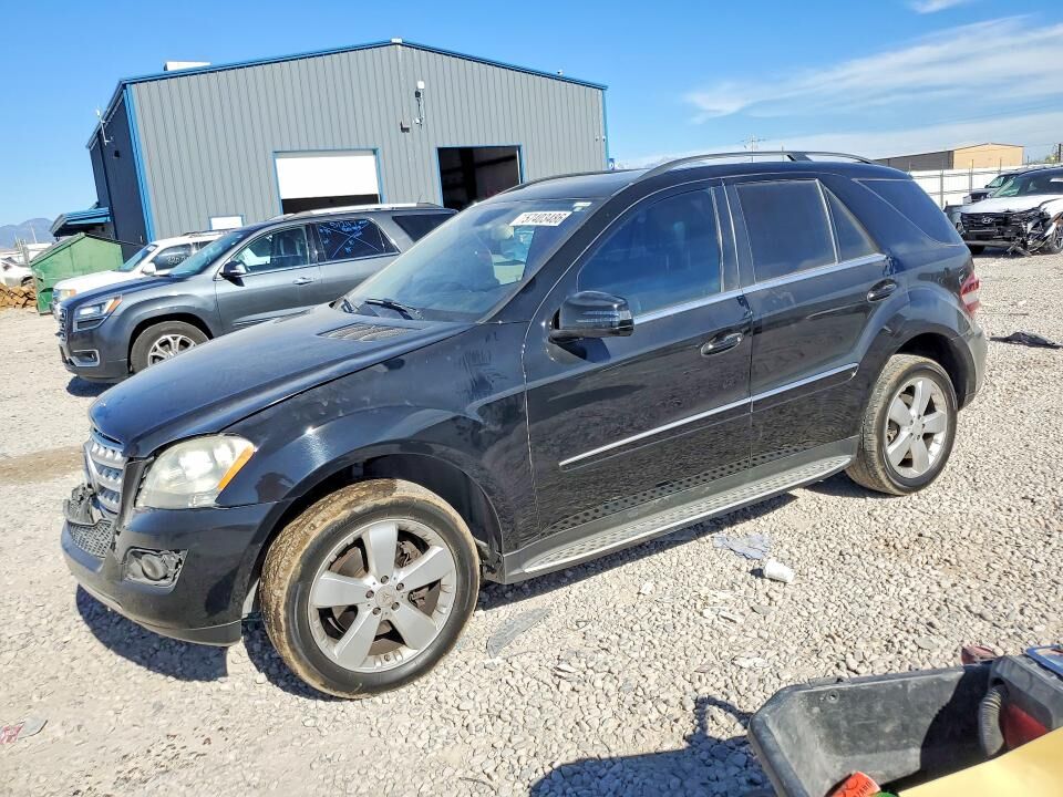 2011 MERCEDES-BENZ M-Class