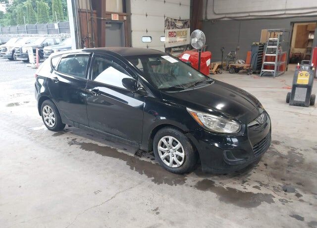 2012 HYUNDAI Accent