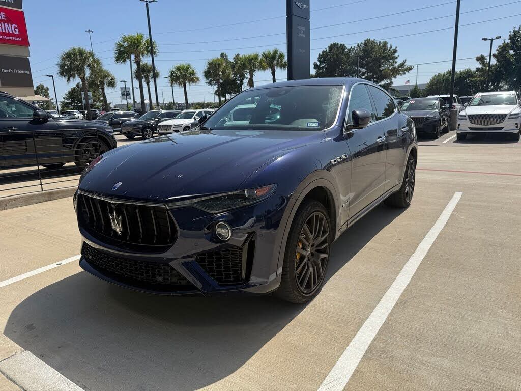 2020 MASERATI Levante