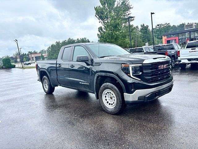 2023 GMC Sierra