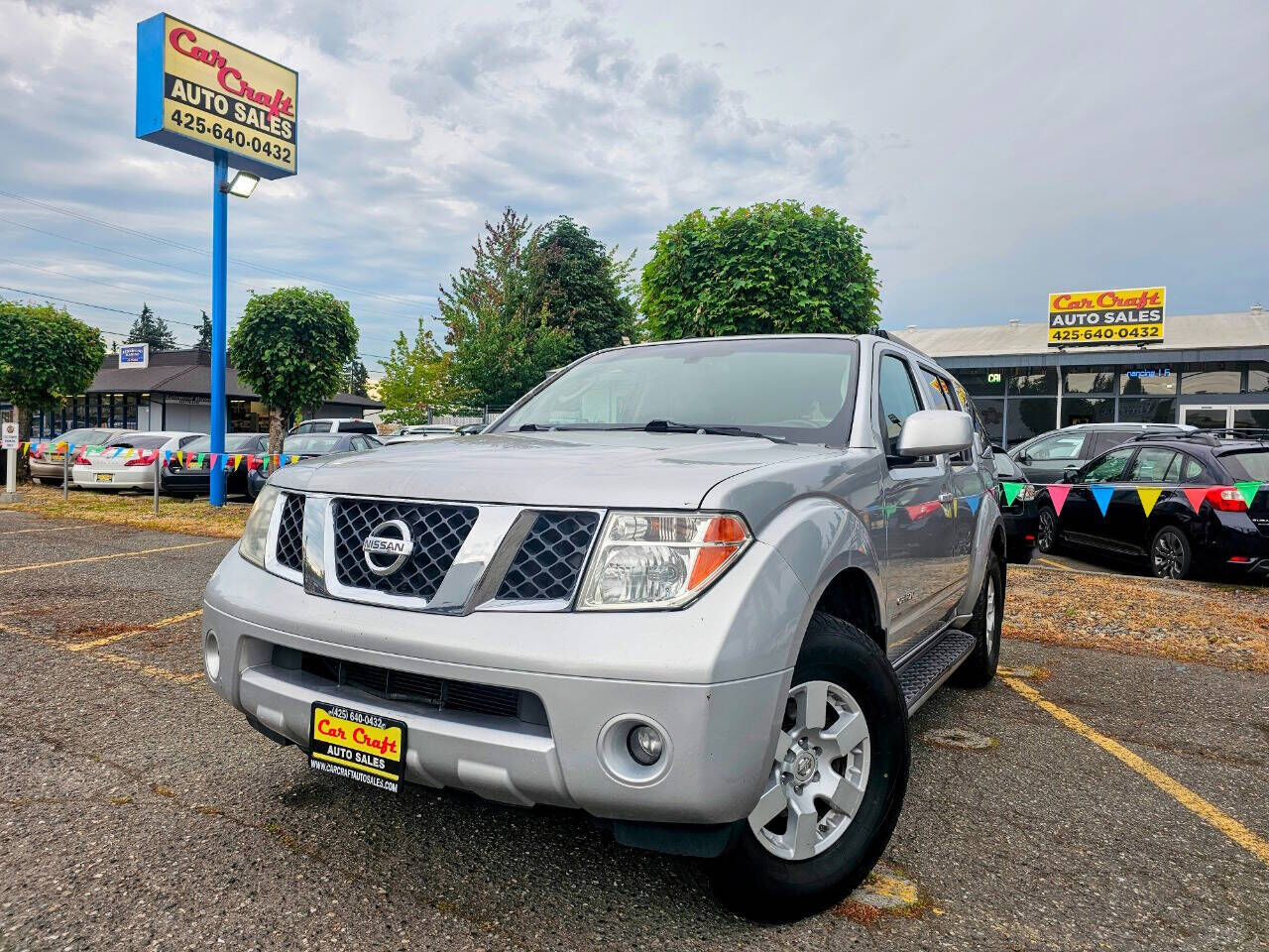 2005 NISSAN Pathfinder