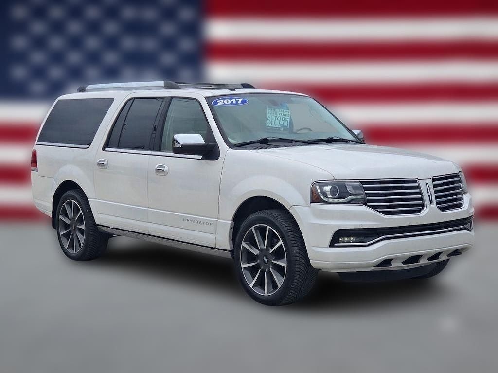 2017 LINCOLN Navigator L