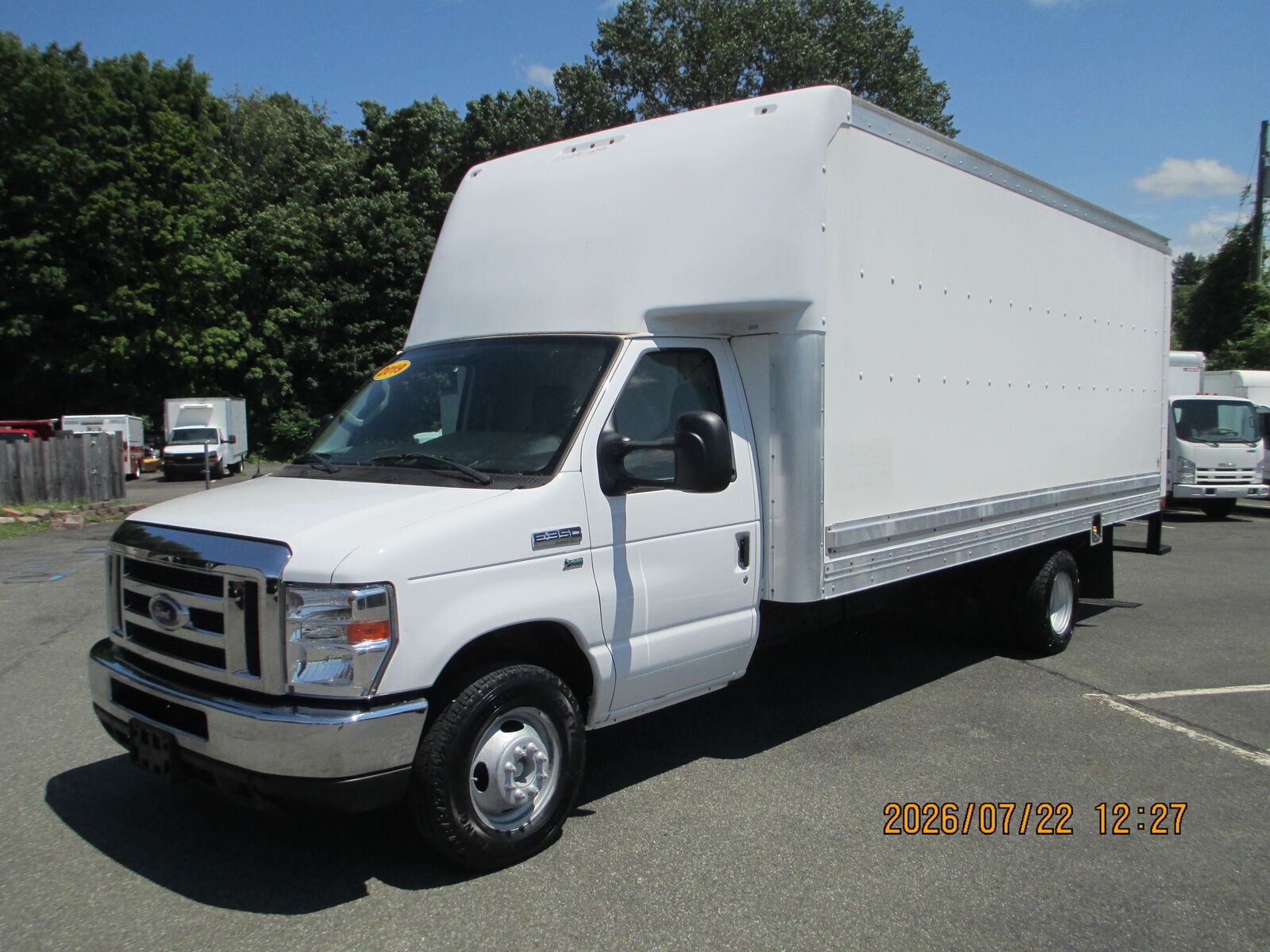 2019 FORD E-350