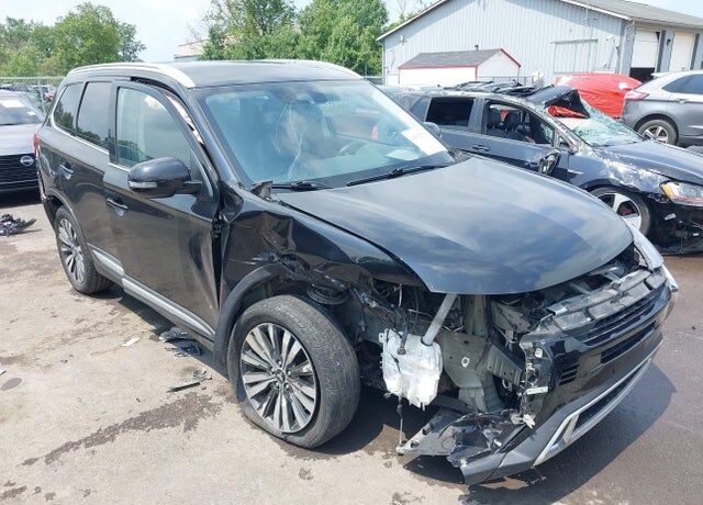 2020 MITSUBISHI Outlander