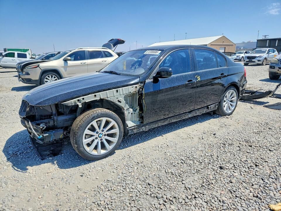 2011 BMW 3 Series