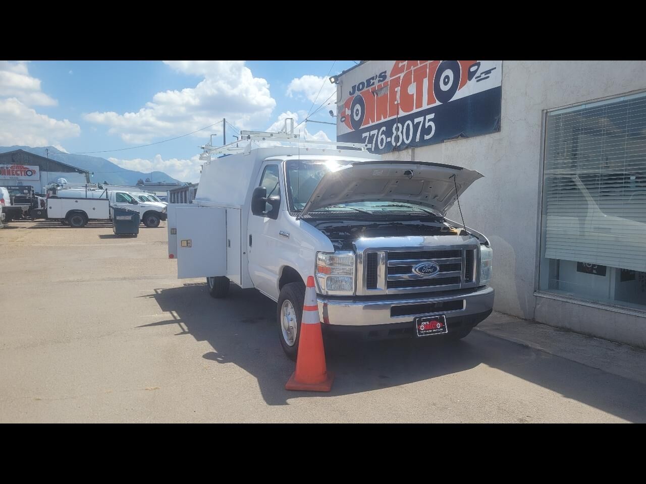 2014 FORD E-350