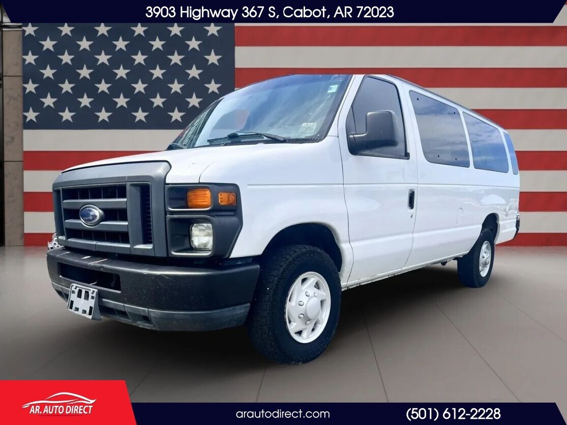 2013 FORD E-350