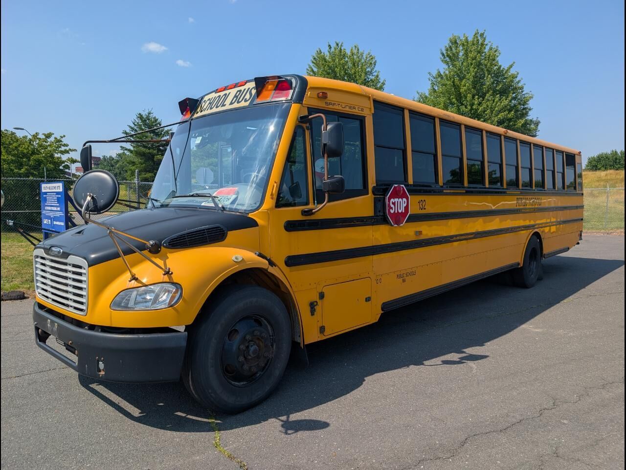 2015 FREIGHTLINER B2 Bus Chassis