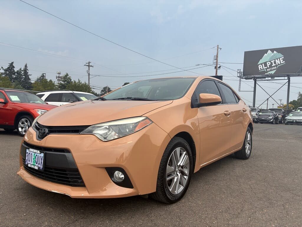 2015 TOYOTA Corolla