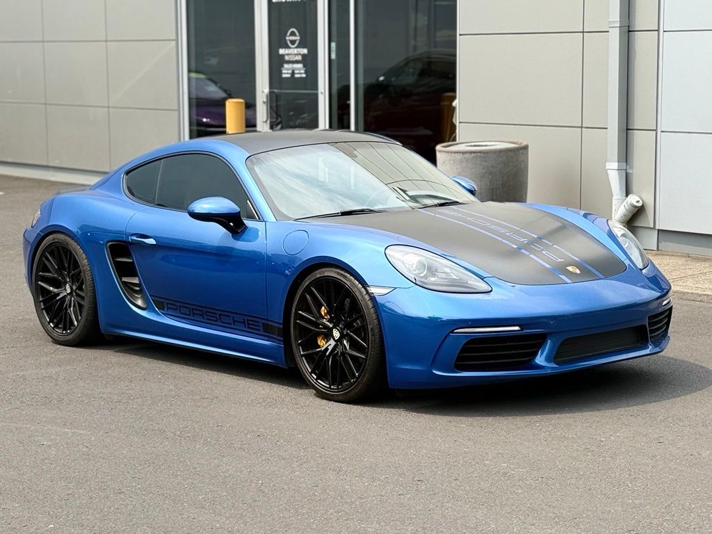 2018 PORSCHE 718