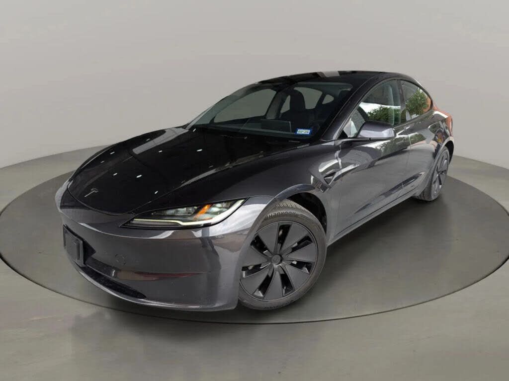 2024 TESLA Model 3