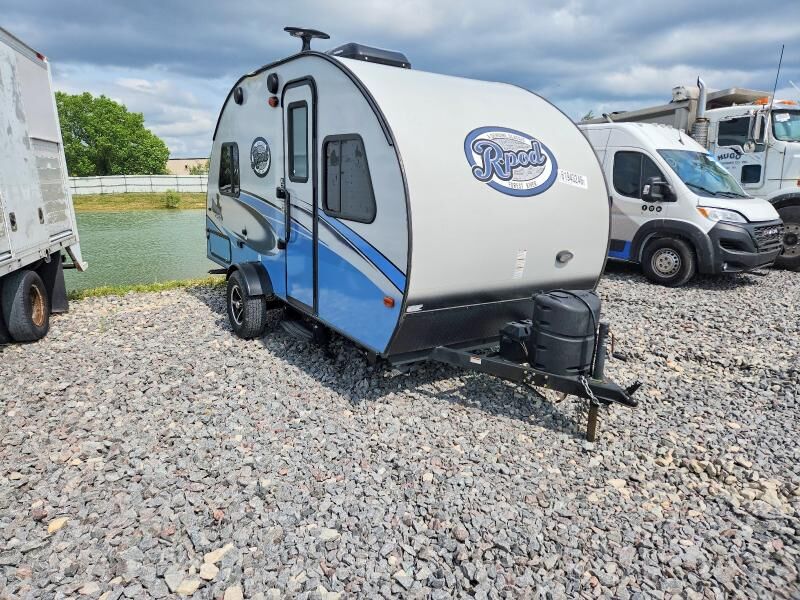 2018 FOREST RIVER Rpod Towable