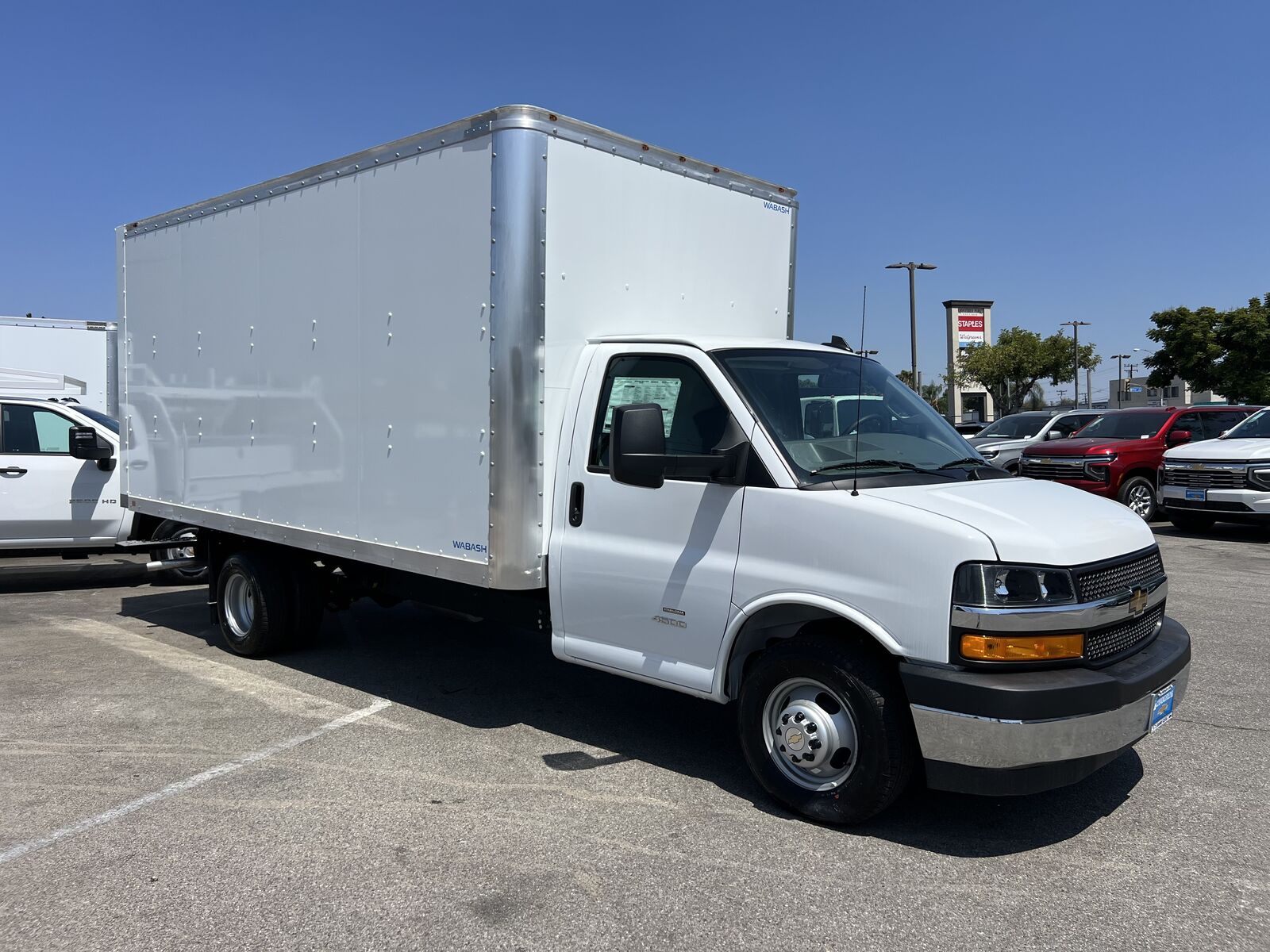 2025 CHEVROLET Express