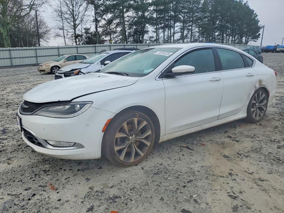2015 CHRYSLER 200