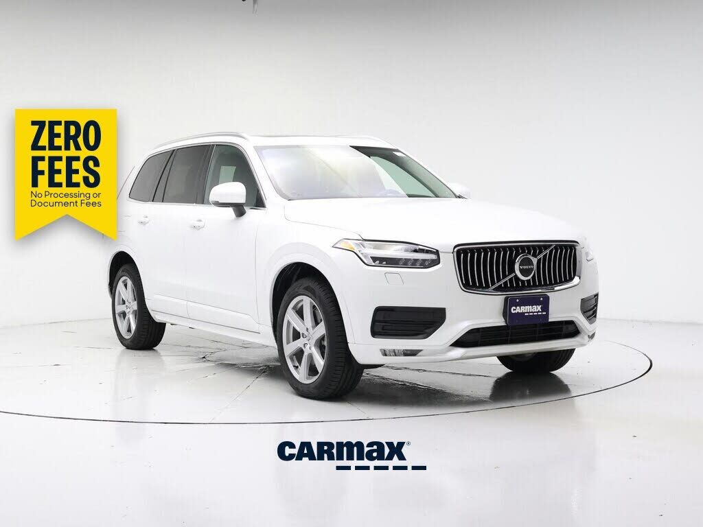 2022 VOLVO XC90