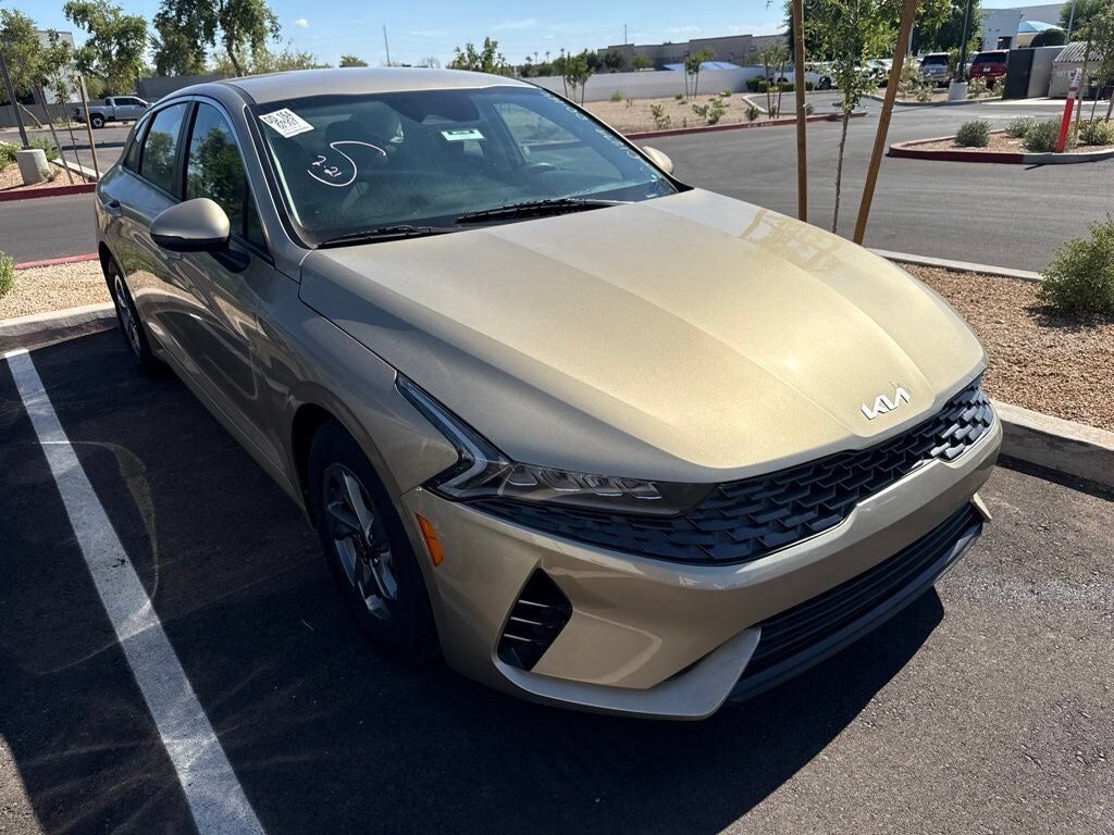 2022 KIA K5