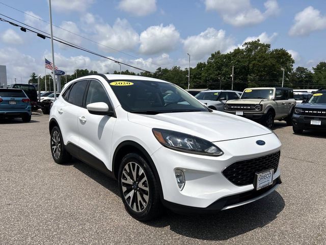 2020 FORD Escape