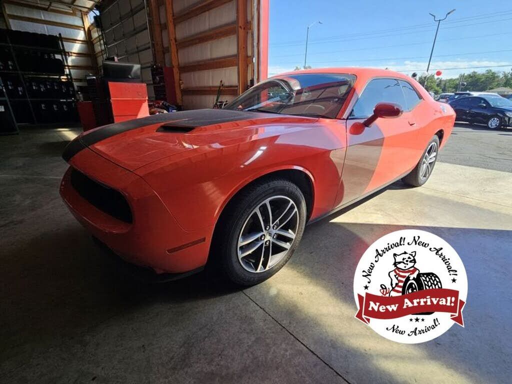 2019 DODGE Challenger