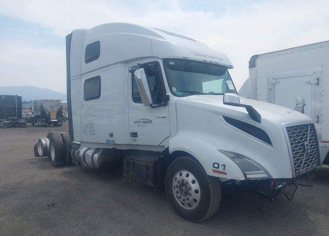 2019 VOLVO TRUCK VNL