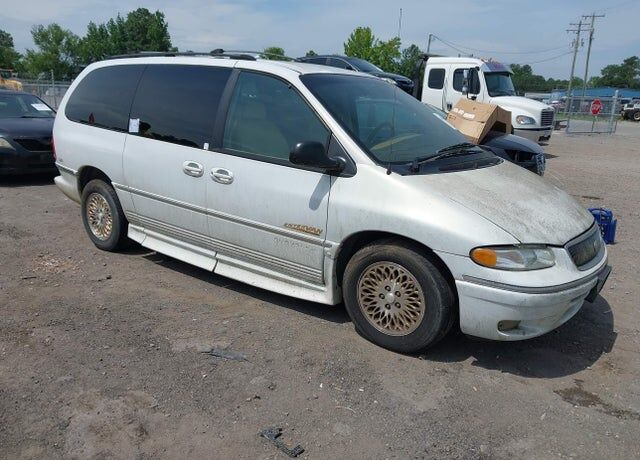 1997 CHRYSLER Town and Country