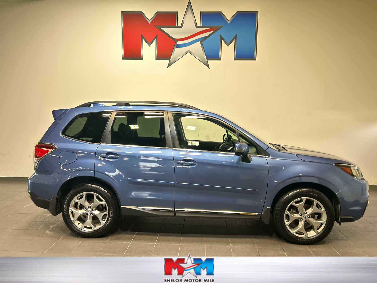 2017 SUBARU Forester