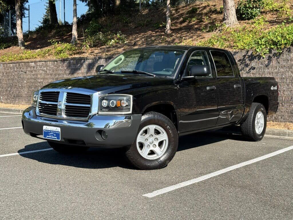 2005 DODGE Dakota