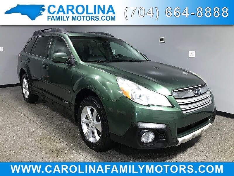 2013 SUBARU Outback