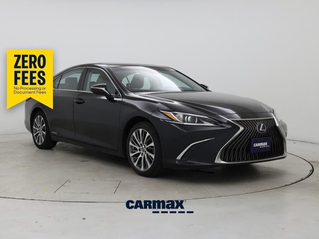 2019 LEXUS ES