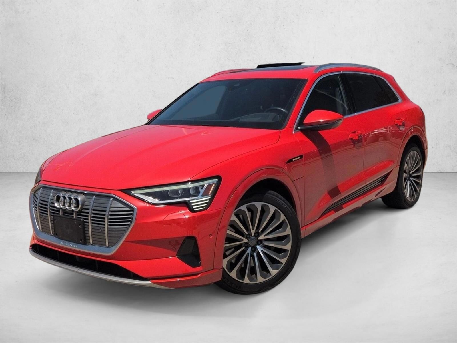 2019 AUDI e-tron