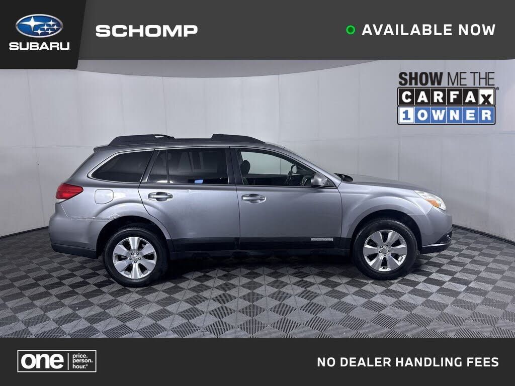 2011 SUBARU Outback