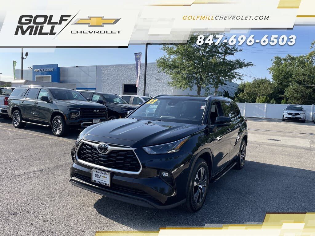 2022 TOYOTA Highlander