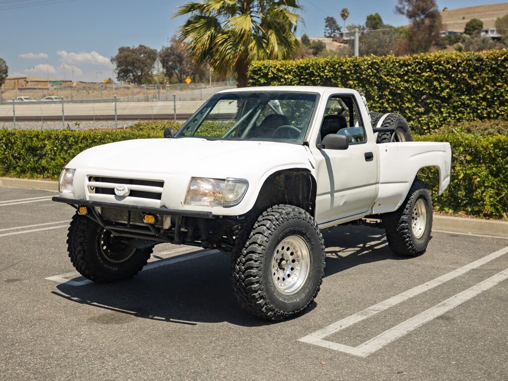 1989 TOYOTA Pick-Up