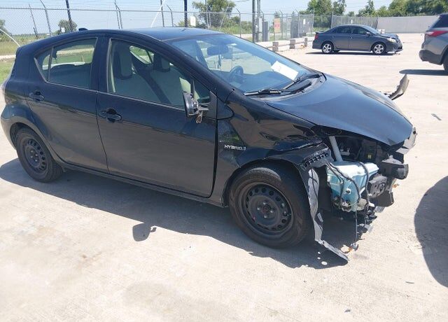 2015 TOYOTA Prius