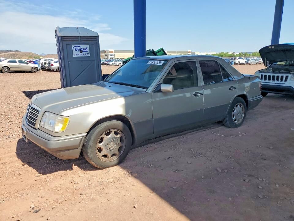 1995 MERCEDES-BENZ E-Class