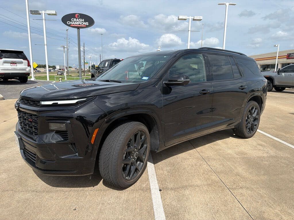 2024 CHEVROLET Traverse
