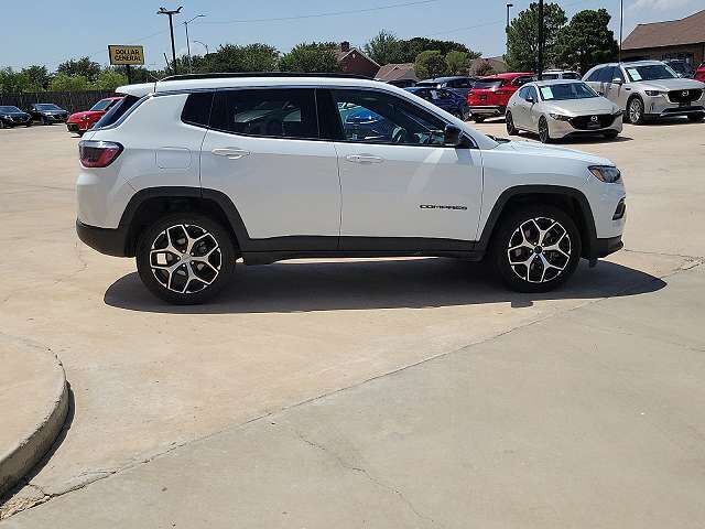2024 JEEP Compass
