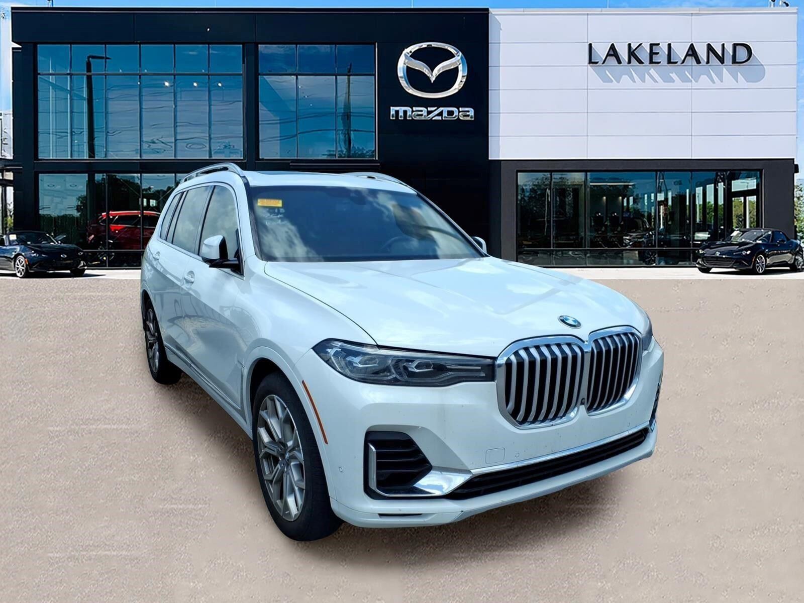 2021 BMW X7