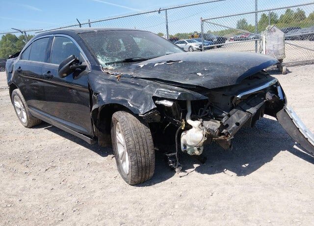 2017 FORD Taurus