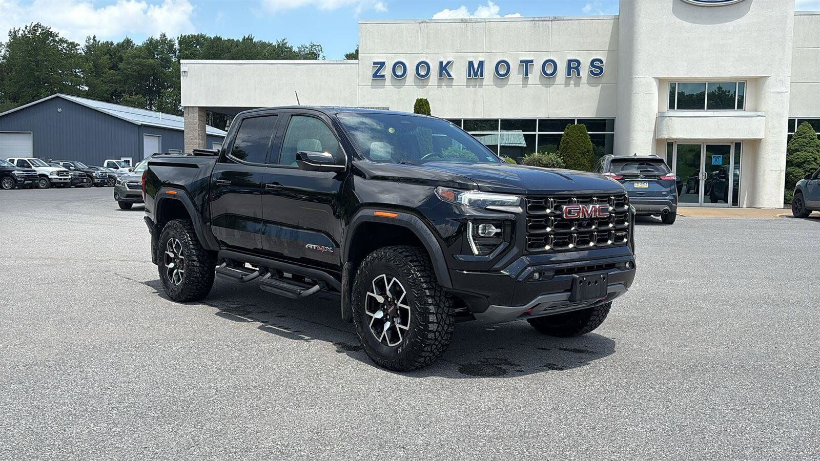 2023 GMC Canyon