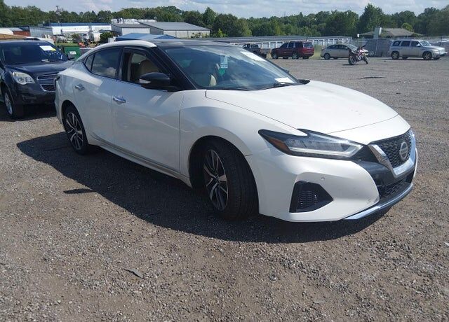 2019 NISSAN Maxima