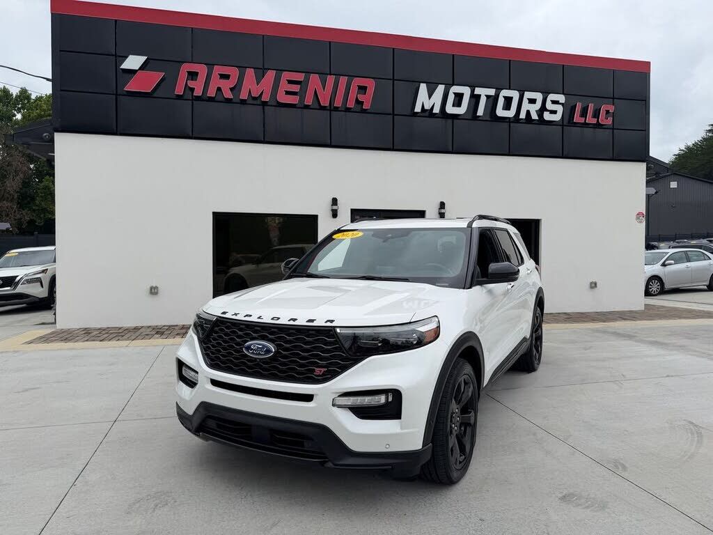2020 FORD Explorer