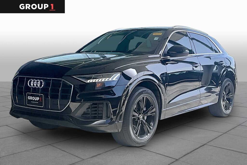 2023 AUDI Q8