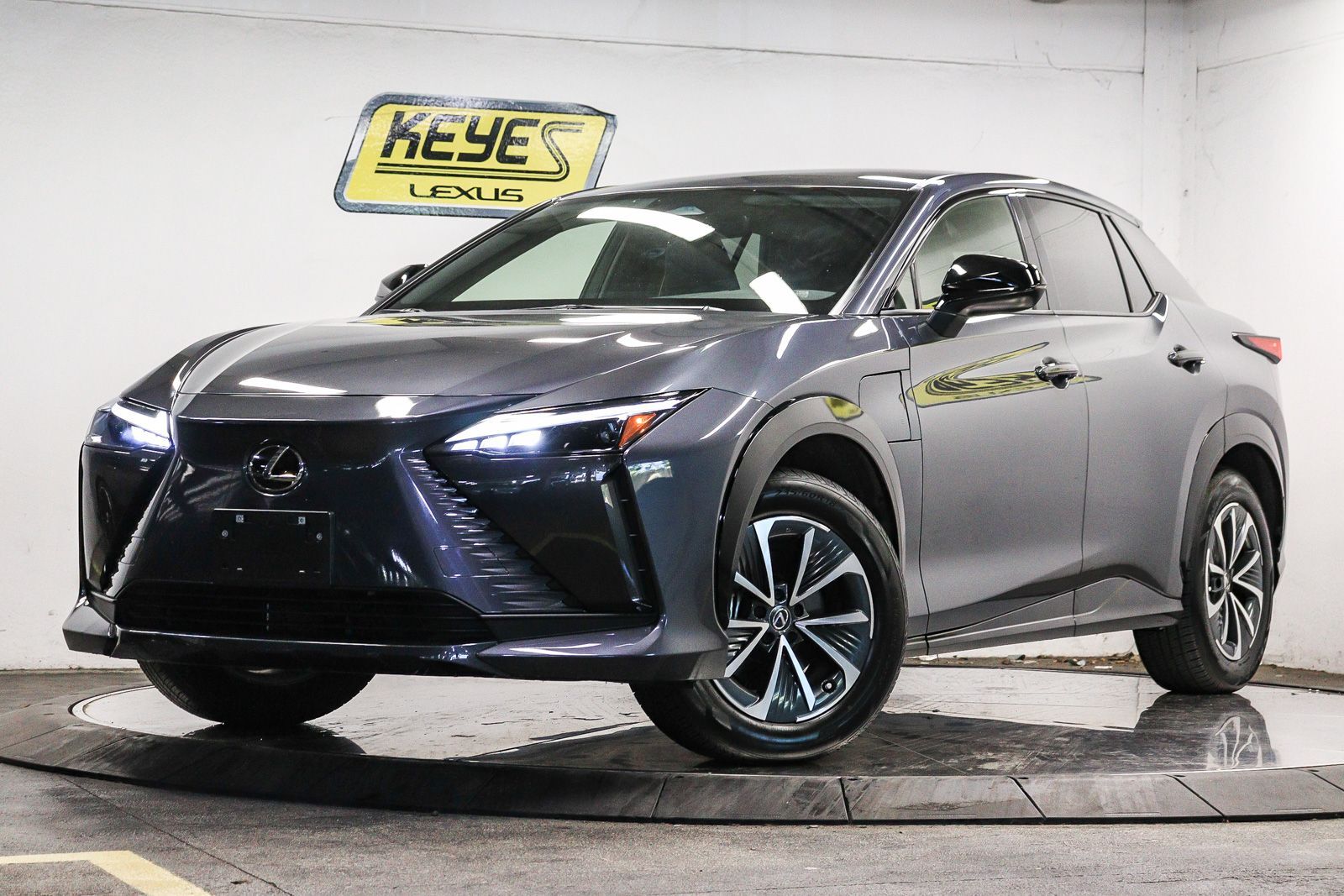 2024 LEXUS RZ