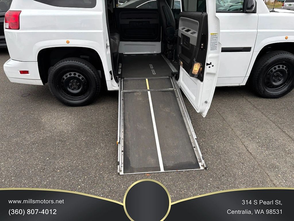 2015 AM GENERAL MV-1