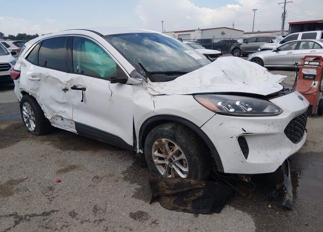 2022 FORD Escape