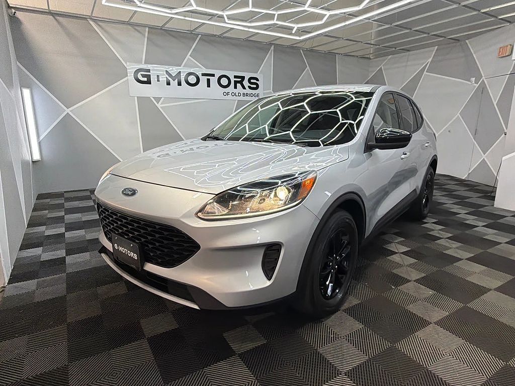 2020 FORD Escape